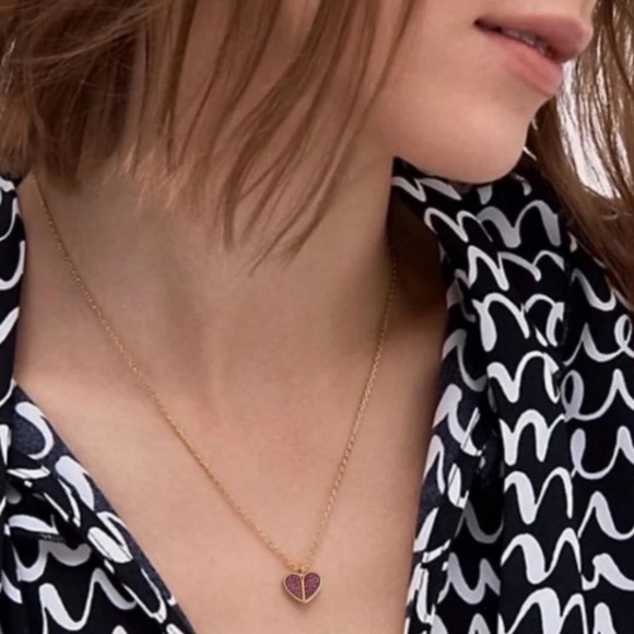 KATE SPADE • Heritage Heart Pink Glitter Necklace Earrings Set - Picture 8 of 8